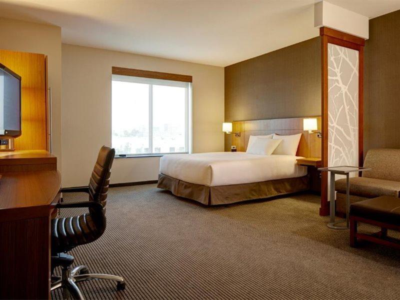 Hyatt Place Lansing-East Екстериор снимка