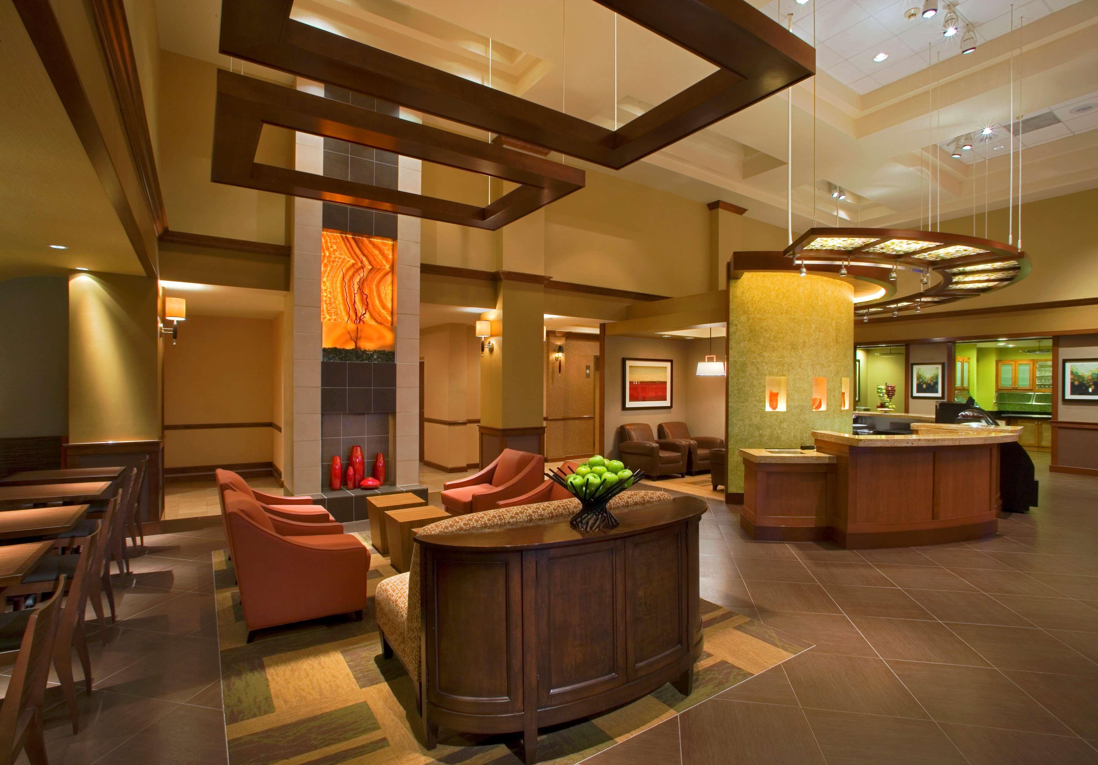 Hyatt Place Lansing-East Екстериор снимка