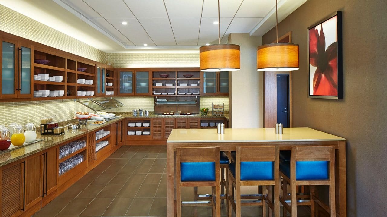 Hyatt Place Lansing-East Екстериор снимка